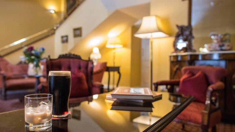 Treat someone special to a memorable stay at Earls Court House